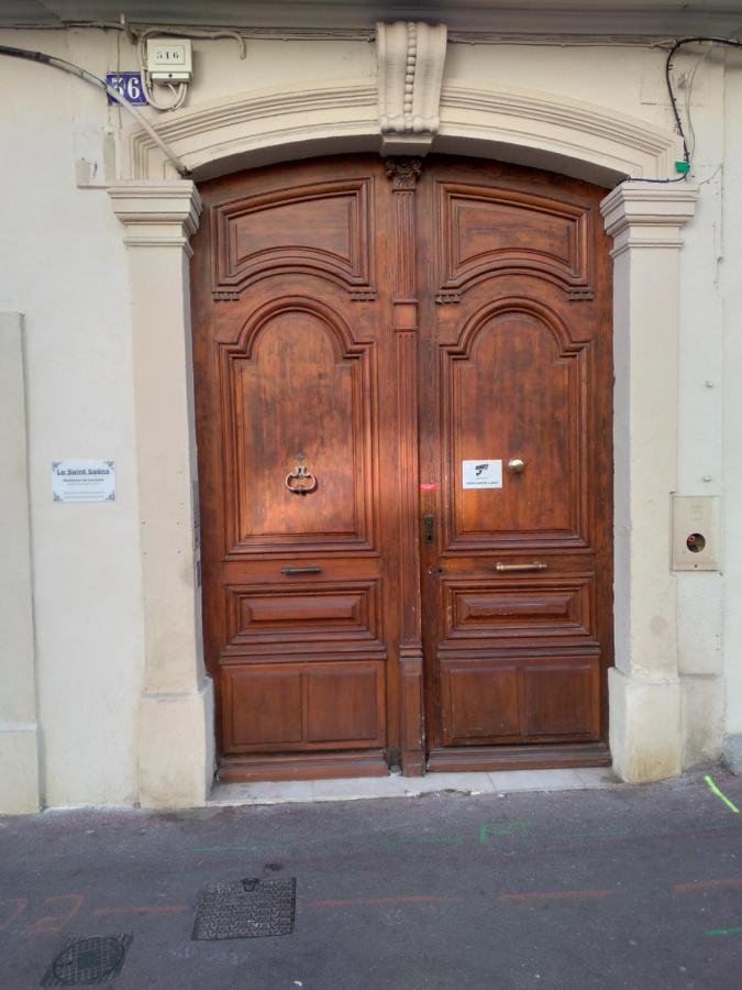 Saëns 7-T2 avec garage privé optionnel-Centre historique et plages à 16km ! Béziers Extérieur photo